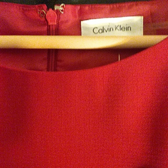 Dress - Picture 3 of 4